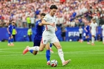 尽力局！赖斯本场6创造机会、3成功传中、2成功过人均为全场最高