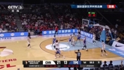 这球没进可惜啊！杨瀚森外线三分不中，王俊杰补空篮也不中😐